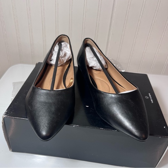Lane Bryant Shoes - Lane Bryant Black Pointed Toe Dream Cloud Ballet Flats Faux Leather Size 10W New